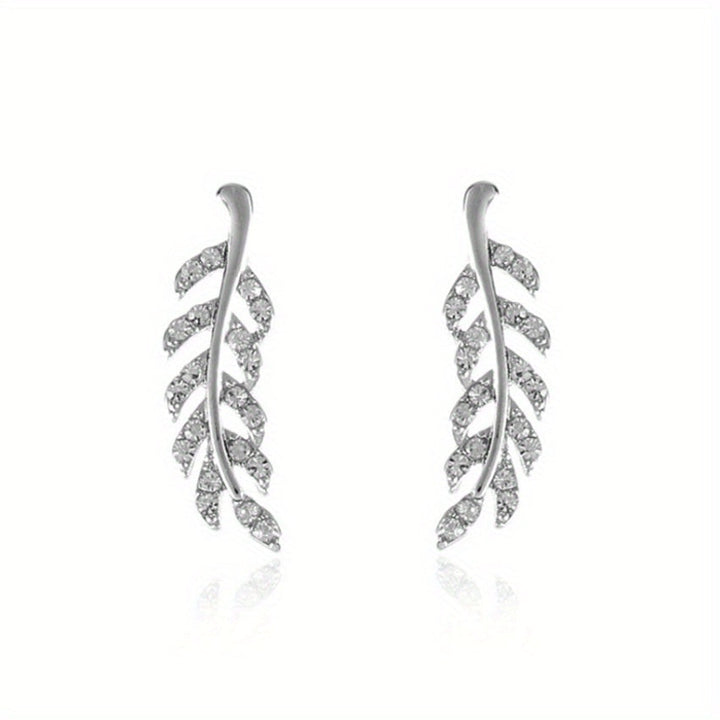 Hensleyra | Boucles d'Oreilles Élégantes en Forme de Feuille avec Design Creux et Finition Dorée