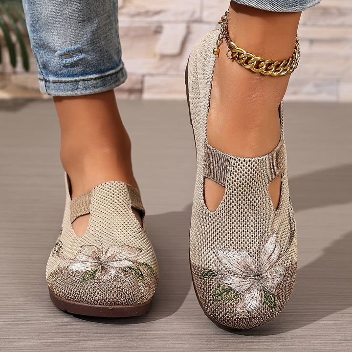 Liora | Chaussures pour femmes, respirantes, esthétiques avec broderie