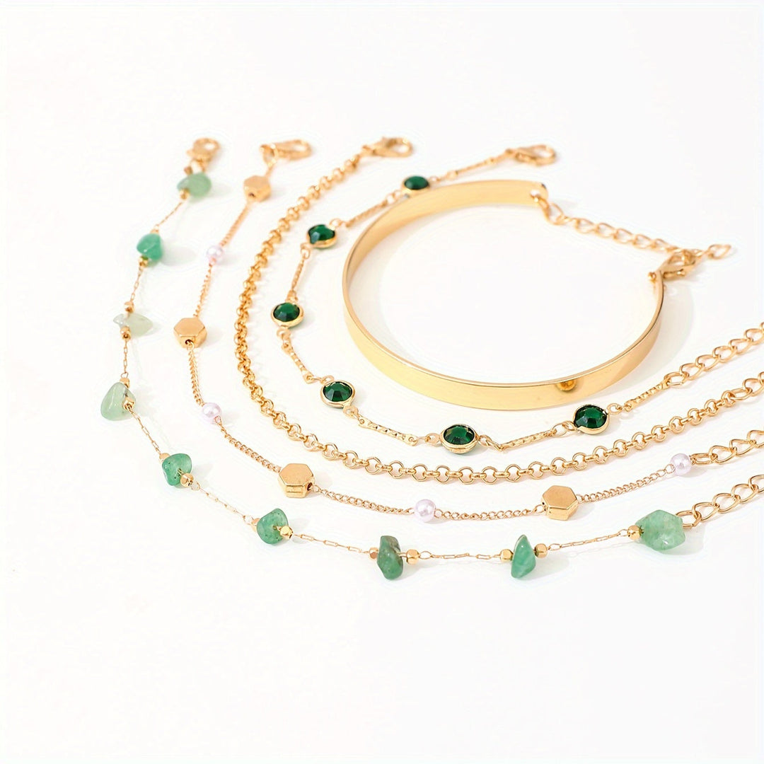 Aethique | Ensemble de 5 Bracelets Bohémiens avec Pierres Vertes et Détails Vintage