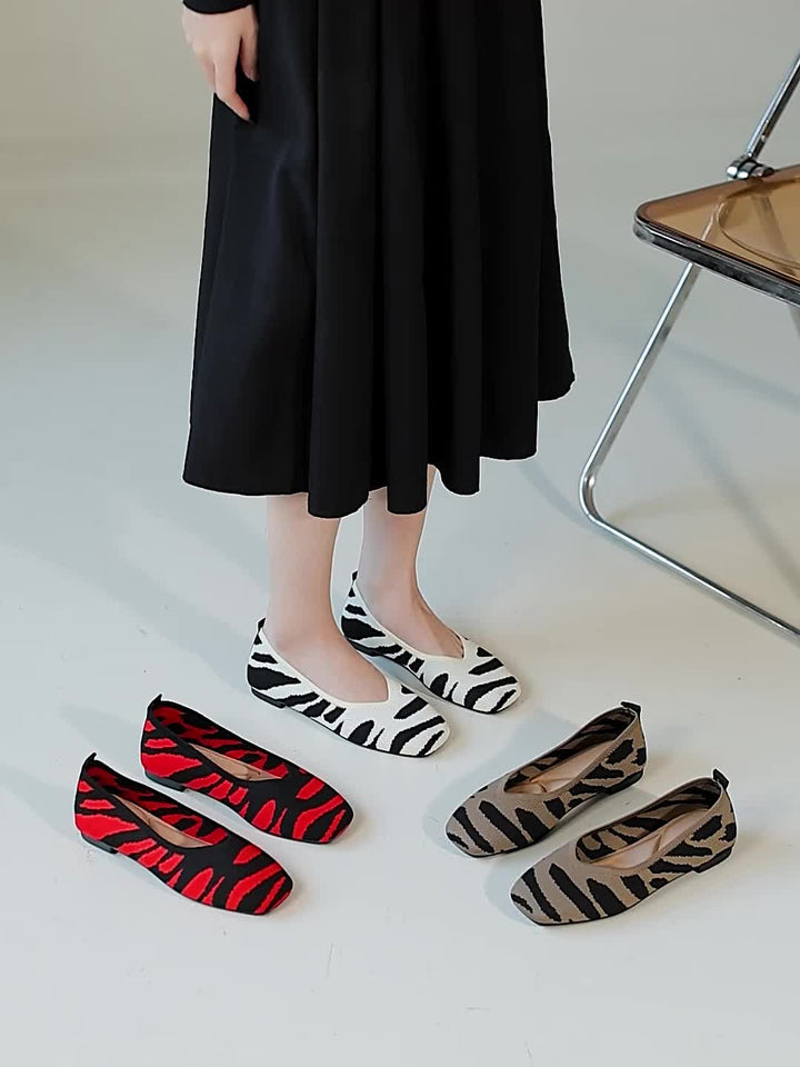 Ivara | Chaussures plates slip-on à motif zèbre chic