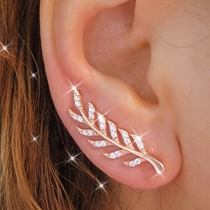 Hensleyra | Boucles d'Oreilles Élégantes en Forme de Feuille avec Design Creux et Finition Dorée