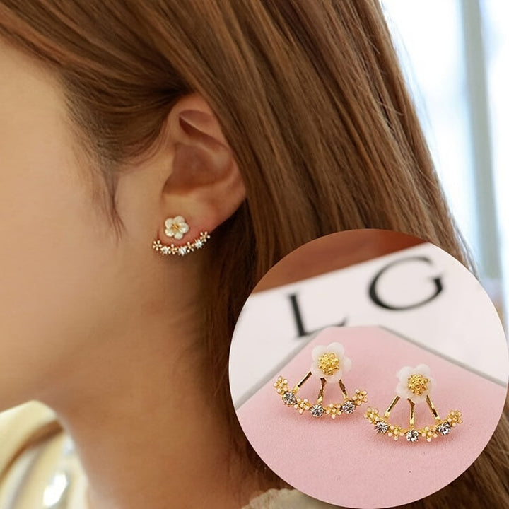 Faye | Boucles d'Oreilles Élégantes en Fleurs au Style Coréen