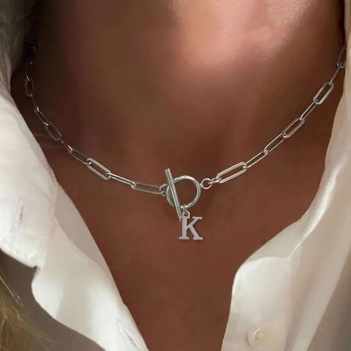 Ganelle | Collier Personnalisé à Initiale avec Fermoir Circulaire