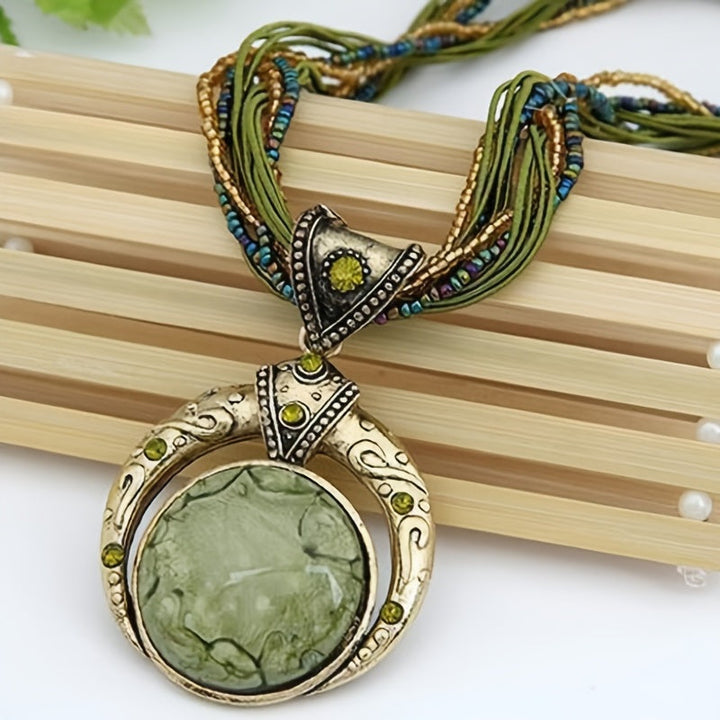 Jora | Collier Bohémien avec Pendentif en Pierre Verte Marbrée