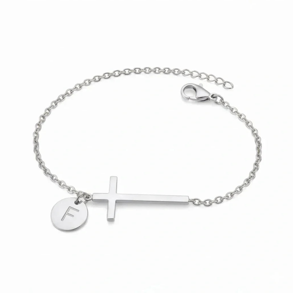 Elodryn | Bracelet Initial Sacré – Croix Personnalisée
