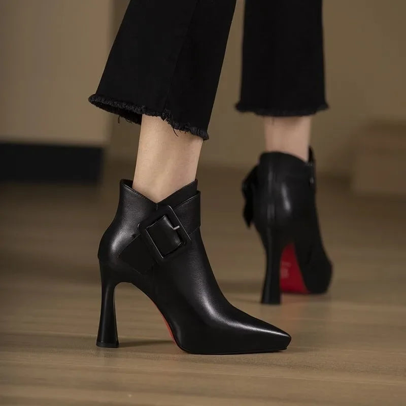 SORELLI | Bottines Élégantes avec Talon et Boucle