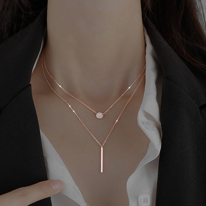Oona | Collier Double en Couches avec Design Élégant et Moderne