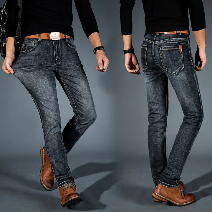Oltan | Jeans élastiques à coupe moderne