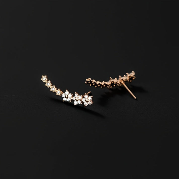 Soreya | Boucles d'Oreilles Florales Élégantes au Style Intemporel