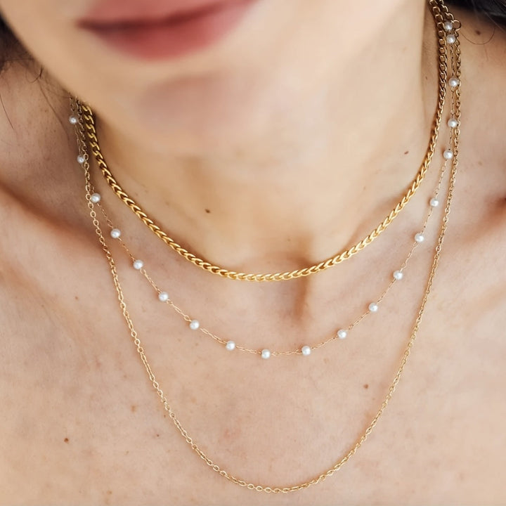 Winsley | Collier Élégant à Trois Couches avec Fini Doré