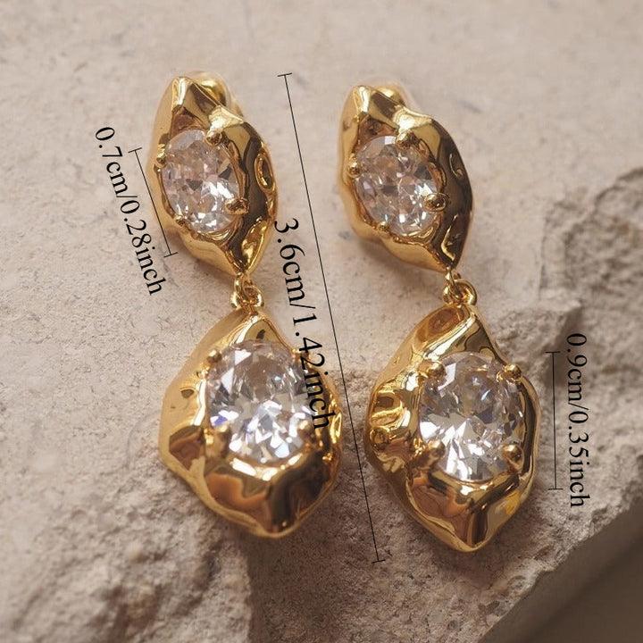 Xola | Boucles d'Oreilles Pendantes avec Zirconia Brillante et Design Élégant