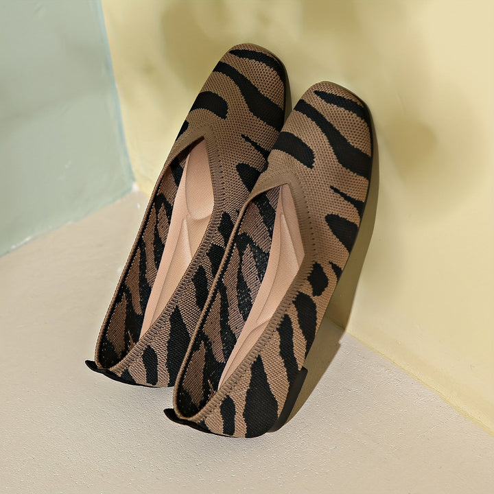 Ivara | Chaussures plates slip-on à motif zèbre chic
