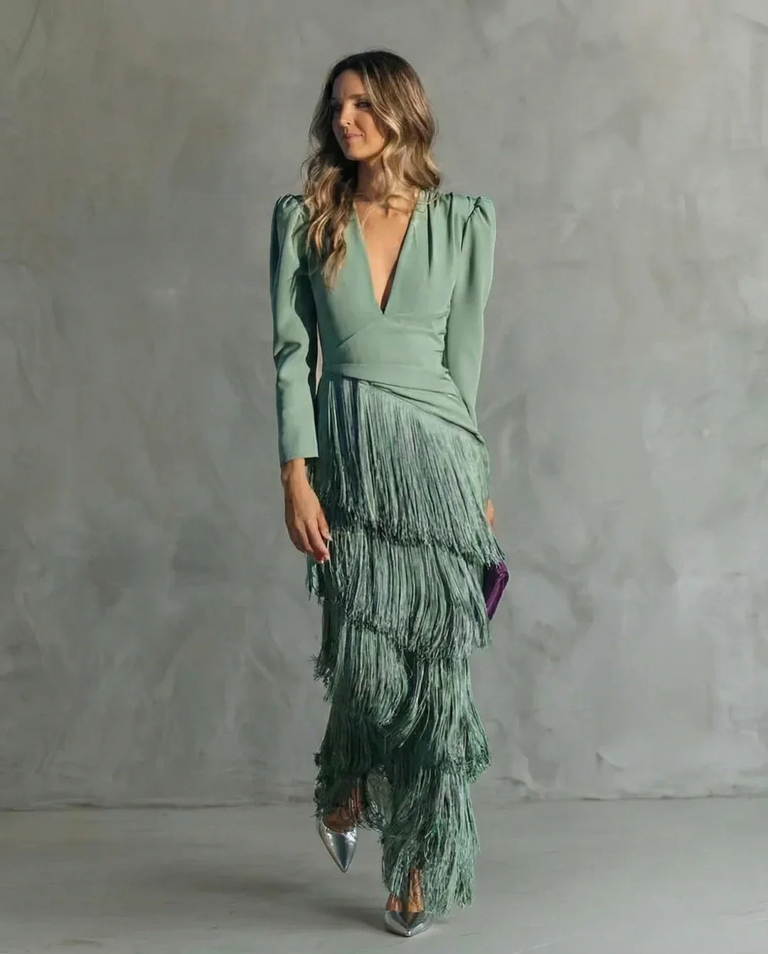 Sienna | Robe Glamour aux Manches Frangées Modernes