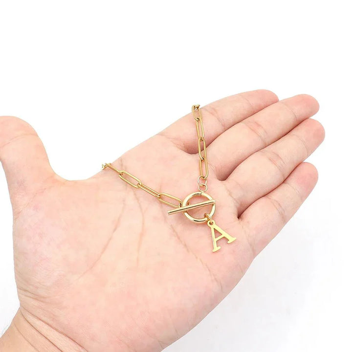 Ganelle | Collier Personnalisé à Initiale avec Fermoir Circulaire