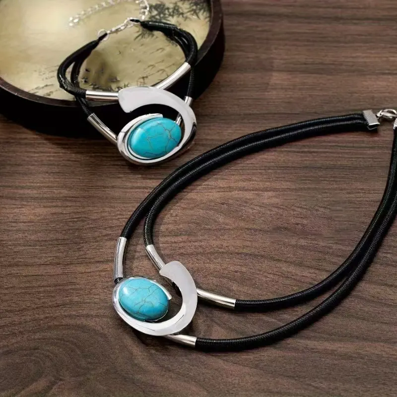 Suri  | Ensemble de collier et bracelet style vintage boho