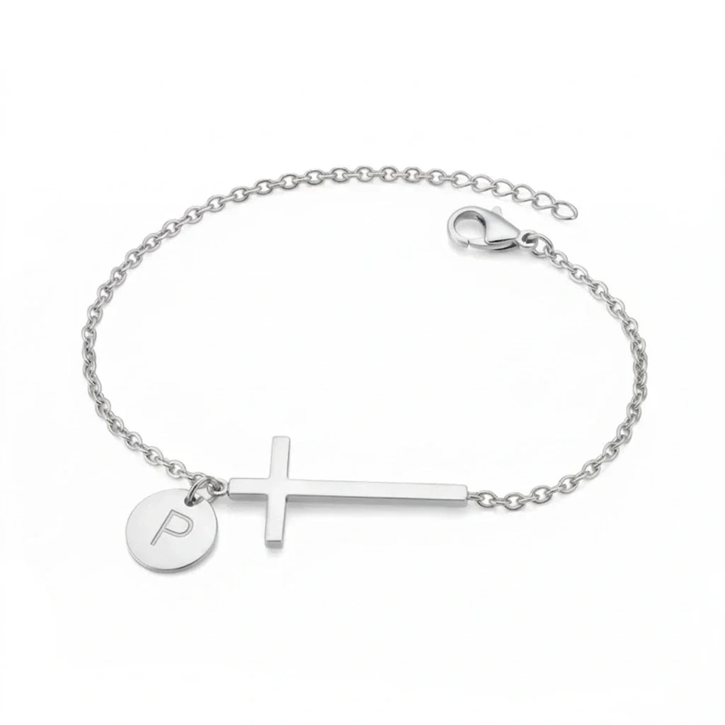 Elodryn | Bracelet Initial Sacré – Croix Personnalisée