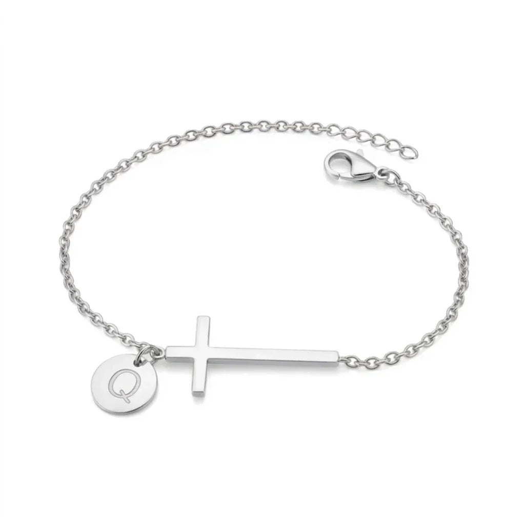 Elodryn | Bracelet Initial Sacré – Croix Personnalisée