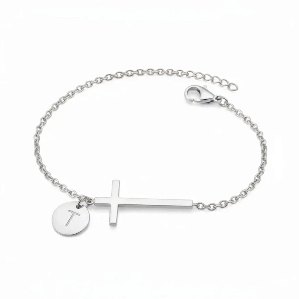 Elodryn | Bracelet Initial Sacré – Croix Personnalisée